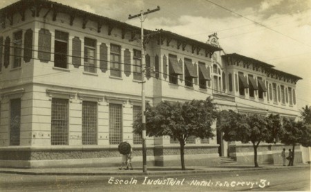 Prédio da Av. Rio Branco abriga presos políticos